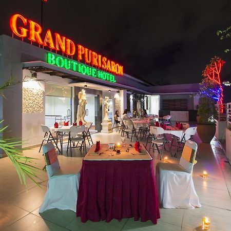 Grand Puri Saron Yogyakarta Hotel Buitenkant foto